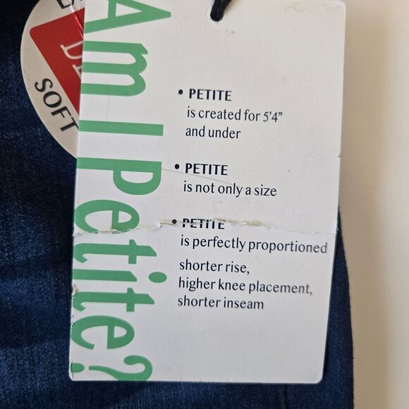 NWT !iT Helena Petite Tummy Tuck High Rise Skinny Capri Jeans | Size 10P - Picture 11 of 14